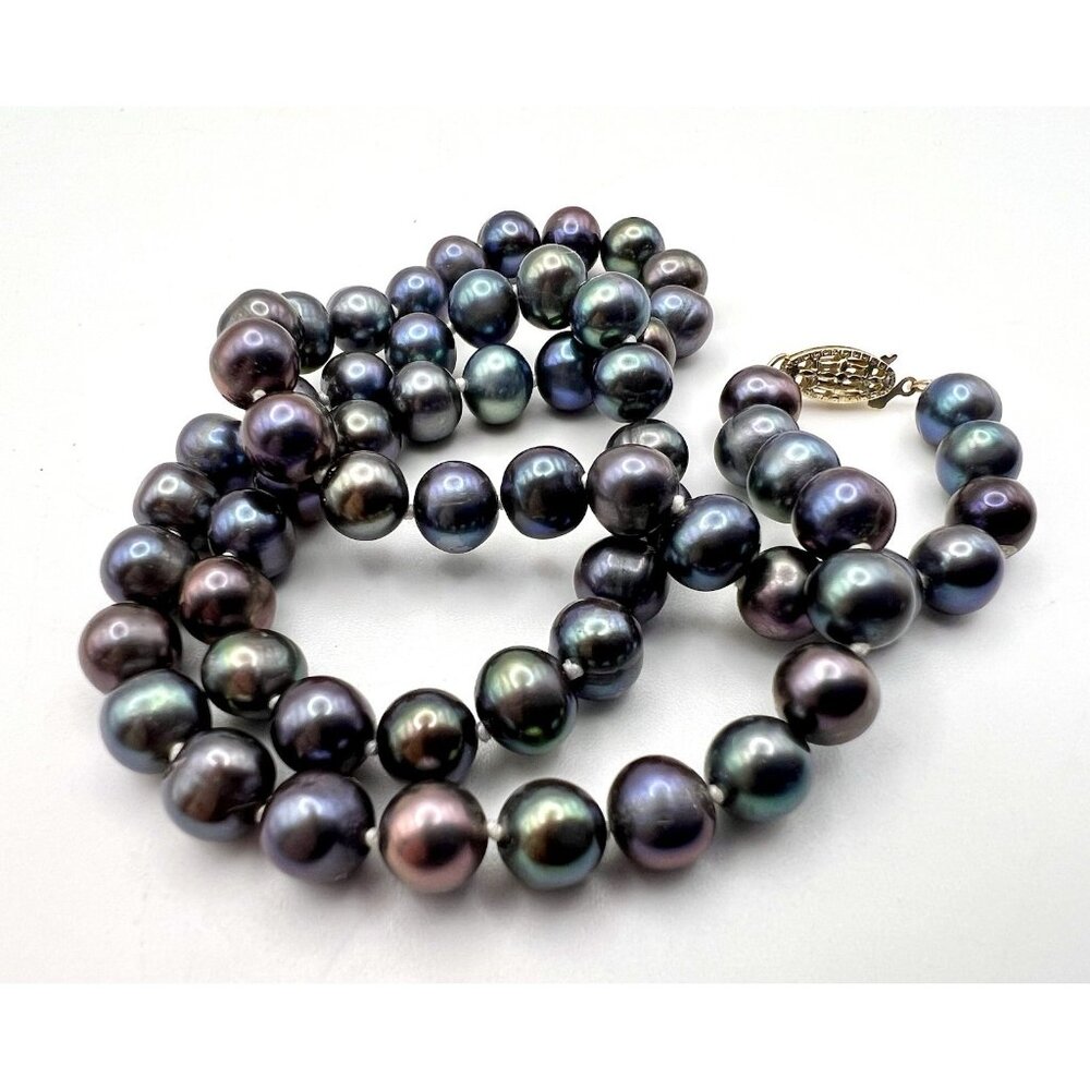 Vintage 14k Gold Blue Peacock Freshwater Pearl Necklace